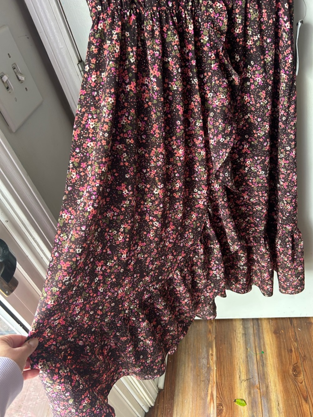 Maggy London Brown Wrap Style Midi Dress with  Floral Print - Picture 3 of 7